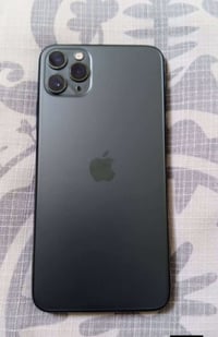 آيفون ١١ برو ماكس • بطارية مبدلة • شاشة مبدلة