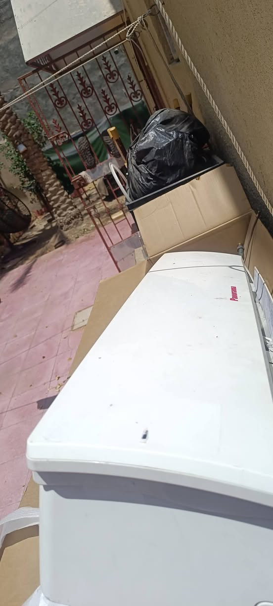 سلام عليكم. قطع داخليه ابو طنين شرط الشغل  واحد بروراما  والثاني ميديا  بس رادلهن مسح فقط  سعر الواحد 110 مكاني البصره الطويسه ***********
