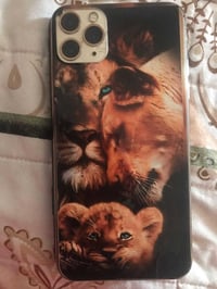 ايفون ١١ برو ماكس • ٢٥٦ • قفل مكاني