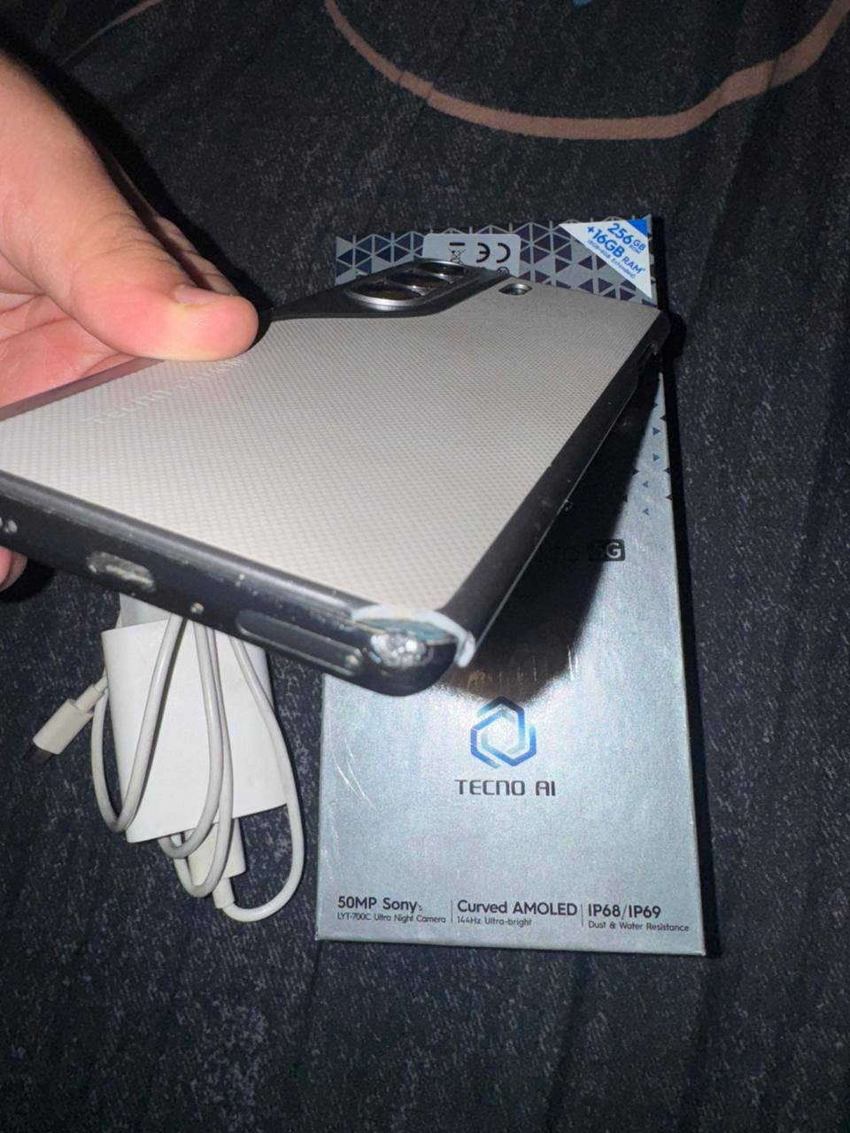 تكنو كامون 40 برو 5g للبيع السعر 260 وبي مجال المكان بغداد


**إذا كنت صاحب هذا الإعلان وتريد حذفه لأي سبب، رجاءا أرسل رسالة إلى الدعم الفني**