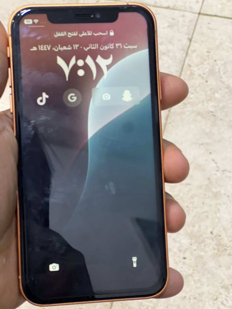 السلام عليكم مبايل ايفون XRمحور شاصي17ابرو الجهاز اخو الجديده كلشي مابدل بيه فقط شاصي17 ذاكرته 256 بطاريه 82 مكاني كربلاء السعر 325وبيه مجال حك الجيه رقم الهاتف ***********
