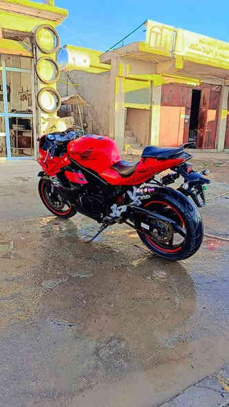 للبيع بطح ربع ماعايزو برقي محرك مامفتوح شرط بعدو وضع شركه السعر مليون وربع يرهم مراوس كماز تايكر سونيك حسب القناعه رقمي ***********
