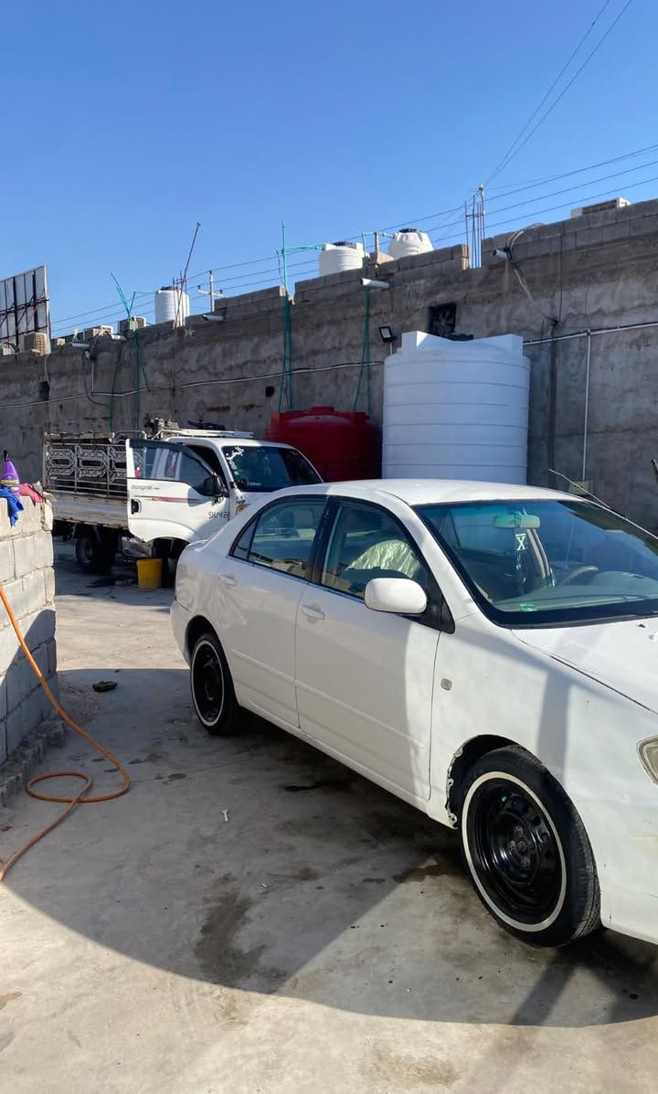 كورلا
سياره. جديده. كير مكينه 

حداد. تبريد 🥶

تخم تاير 🛞

مكينه. ١٨٠٠✈️✈️

***********
