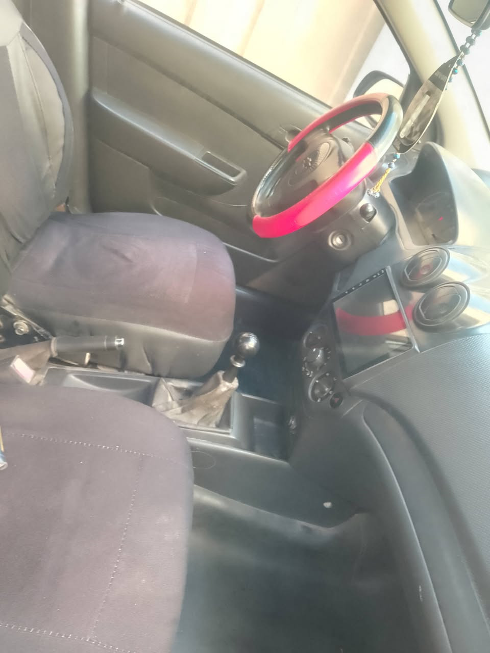 افيو 2007 كوري
رقم نينوى الماني سنويه 2029 

محرك دبل محرك وكير شرط 

تبريد وتدفئه 

رقم ألماني شرط التحويل تشتري من الشرعي 

بيها بابين صبغ وجاملغ تطويز بدون دواخل شرط 

شاشه وكامره كوبون بانزين بيها 

عنوان السياره موصل 

الشراي يتصل عالرقم ويدلل 

***********
