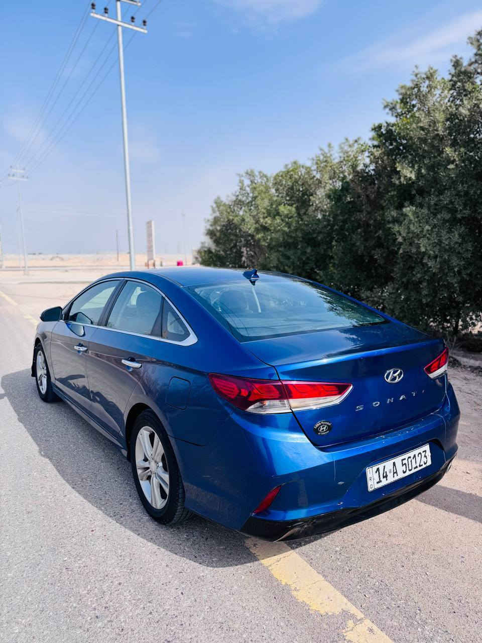 سوناتا 2018 وارد رقم  بصره  سنويه ل2030 بأسمي تحويل مباشر فول مواصفات 1/1 كل المواصفات بيها ماعدا الفتحه سونار مع النشر السياره داخله اكلين طخه بالدعاميه  قطعه الجاملغ الايسر مصبوغه فقط بصمه تشغيل وصندوق وبيبان ذكي ورادارات نقطه عمياء كامره خلفيه تبريد بلكشنات وبعد بيها عده مواصفات /السعر 139 مجال بسيط الاستفسار 
*********** اتصال
*********** واتساب
