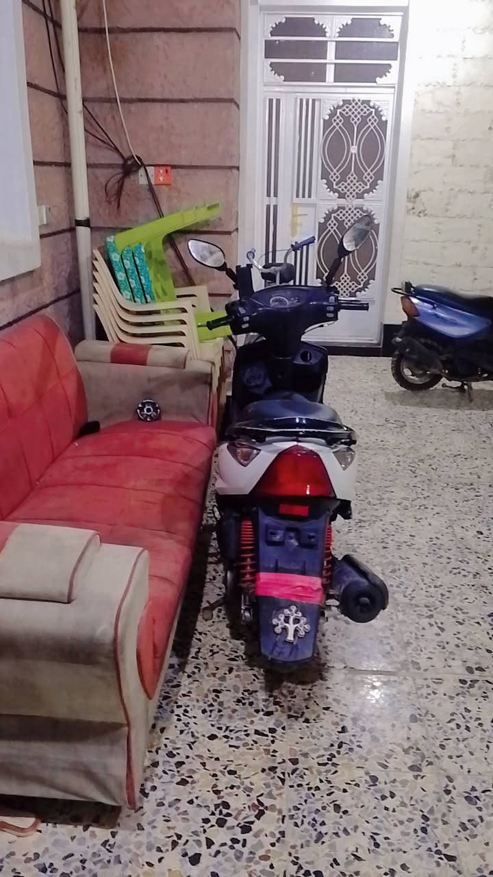 سلام عليكم دراجه ماكس ثعلب جي تي ار للبيع قيم بل يرضي الله ابيع كوم حديد كفرات بلاديه مكينه مبدل بيهه رنكات سبب البيع ما تشتغل


**إذا كنت صاحب هذا الإعلان وتريد حذفه لأي سبب، رجاءا أرسل رسالة إلى الدعم الفني**