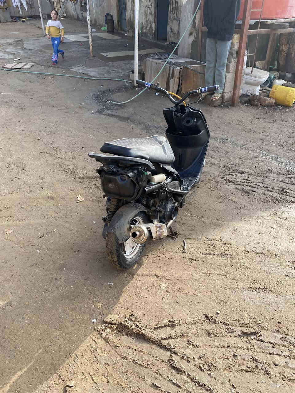 سلام عليكم ماكس لل بيع شغاله سلف هندر بوشه 55دراجه جاهزه مكاني البصره دير سعر350وبيهه مجال مكينه ناعمه واي تبخير ما بيهه رقم ***********/قبق مكينه لسود موجود وباتريهه موجود جديد
