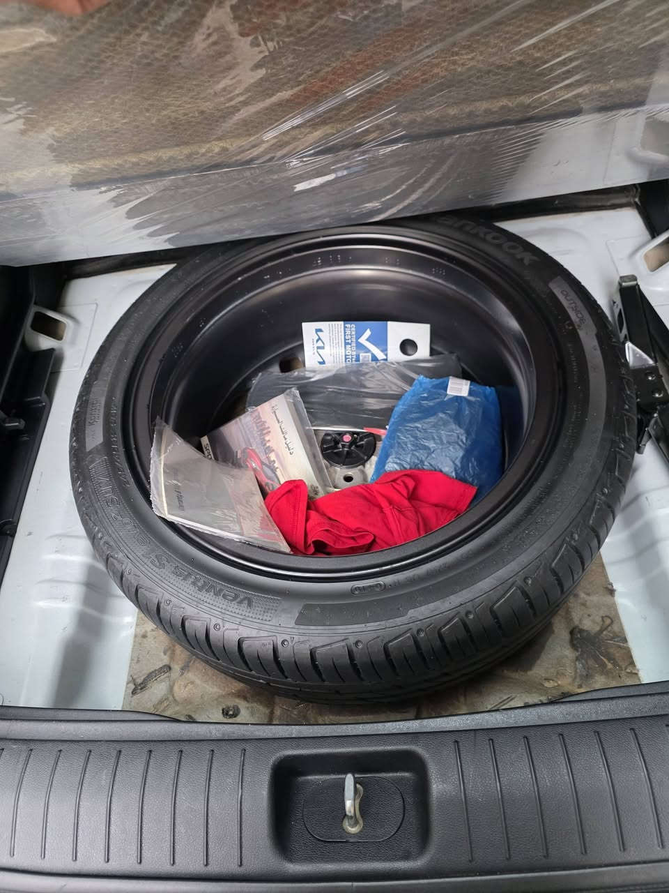 تحياتي للجميع 
سبورتج (٢٠١٩)الدولية عداد ٤٢٠٠٠كم بدون حادث،تكحيل الباب الخلفي الأيسر + طلقة بزاويةالبنيد ، وكما موضح بالصور، السعر  (٢٠٥$)
للتواصل *********** واتساب 
بغداد. شارع فلسطين
