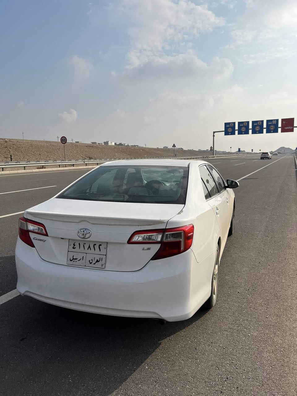 سلام عليكم كامري 2014 وارد امريكي كلين فول موصفات معروفه مو صفاته رقم اربيل بسمي مكان السياره اربيل 
***********
