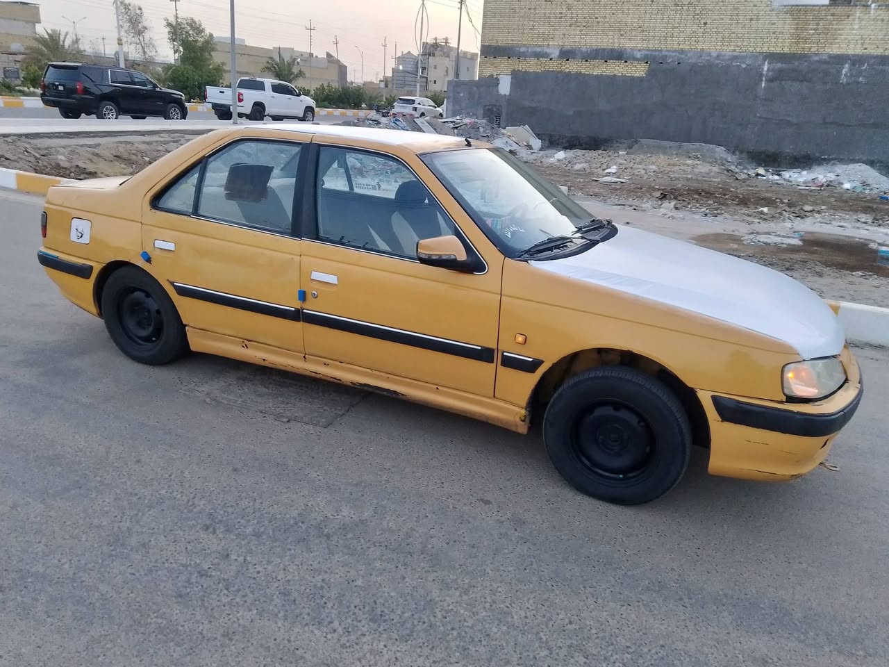 سلام عليكم للبيع او مراوس بيجو بارص مديل 2015, رقم انكليزي دولي مشروع وطني تحويل ثاني يوم مكينه وكير جدد حداديه جديد تخم تاير باتري جديد كهربائيات شغاله سياره جاهزة سعر 27,, ورقه وبيه مجال مكاني ناصريه مركز شراي يتصل مكلف بنشر وهاذ رقم ***********
