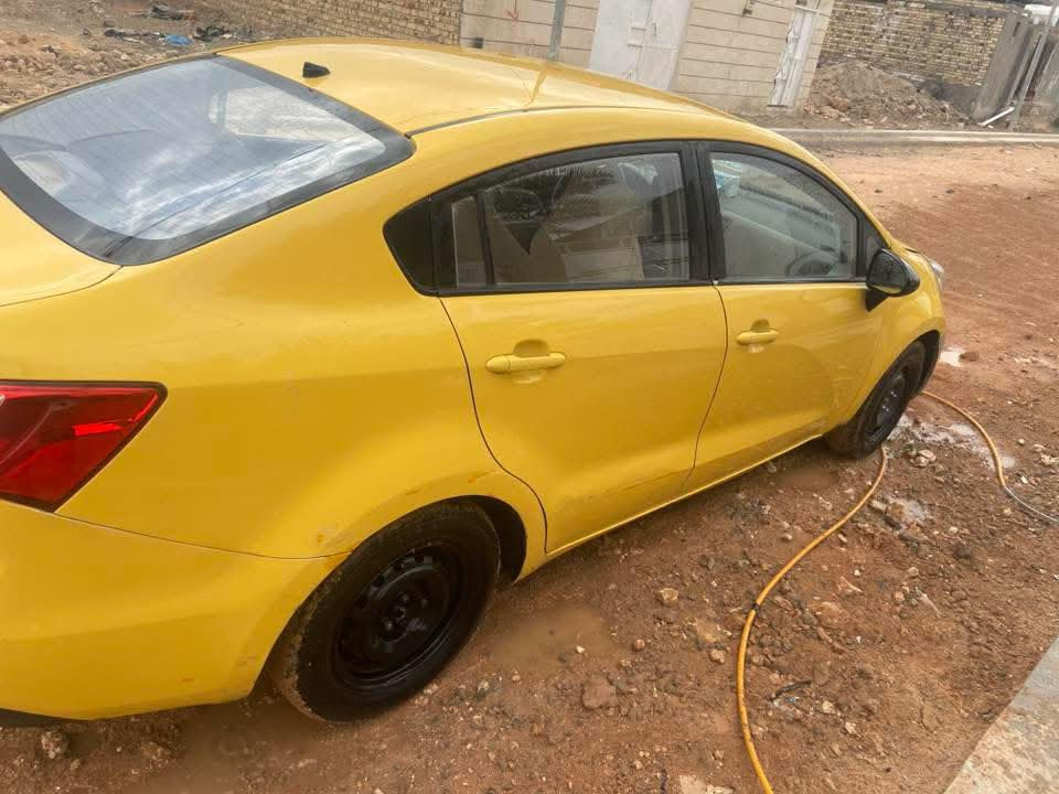 سياره كياريوموديل 15مثنى انكليزي بيها طخه بالجاملغ الامامي تخم تاير جاهزه وهذ رقمي ***********
