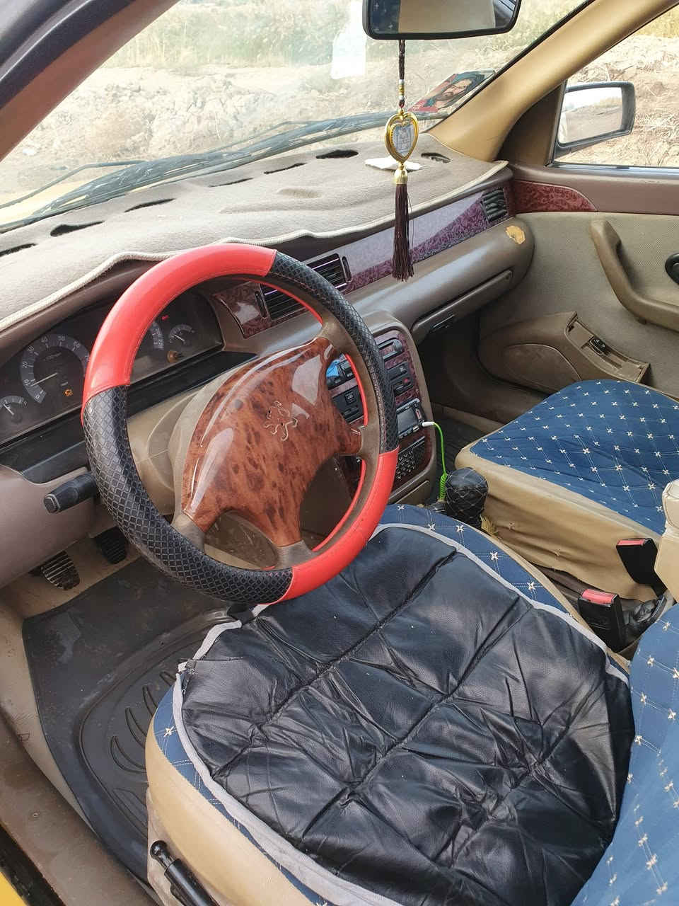 السلام عليكم سمد موديل 11  اللبيع السعر 25 مستعجل مكاني دوانيه هاذه رقمي ***********
