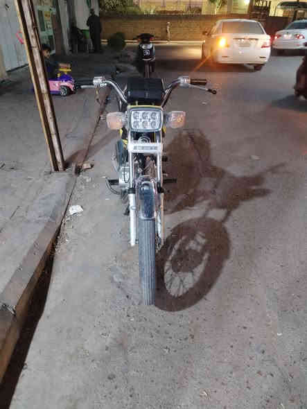 سلام عليكم اربعه كير مديل ٢٠٢١اوراق اصولي نامه جاهزه كهربائيات شغاله مكينه خرسه سعر ٧٠٠وبيه مجال قليل مكان كوت العزه قديمه ***********
