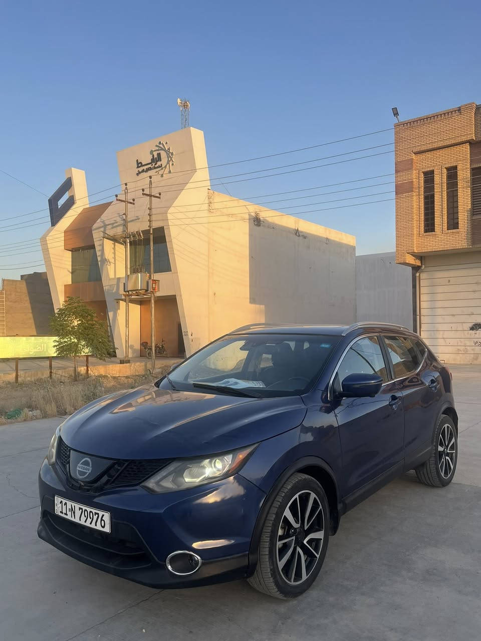سلام عليكم 
نيسان روج 2019 وارد امريكي فول مواصفات رقم بغداد دولي 
بيها صبغ 3 قطع سونار بالمنشور. محرك كير تبريد سياره جديده وجاهزه ماشيه 70. بصمه + فتحه  فول مواصفات مكاني سامراء 
السعر 133 بيها مجال للشراي 
***********
