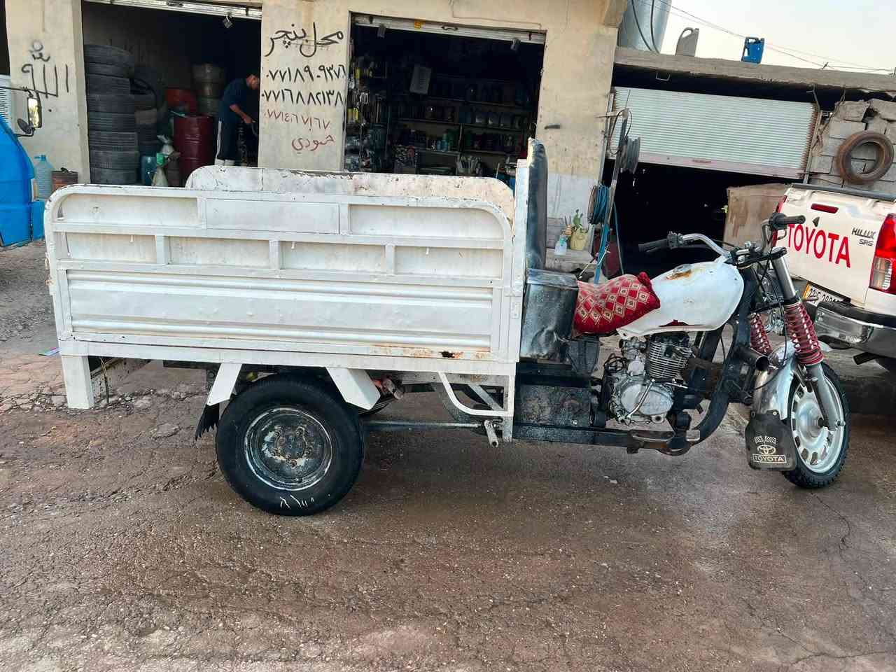 السلام عليكم 
للبيع للبيع ستوتة محرك 150 معمر جديد ضفيرة جديدة عايزها ربط +باتري السعر 600 وبيها مجال شراي أتصل ***********
