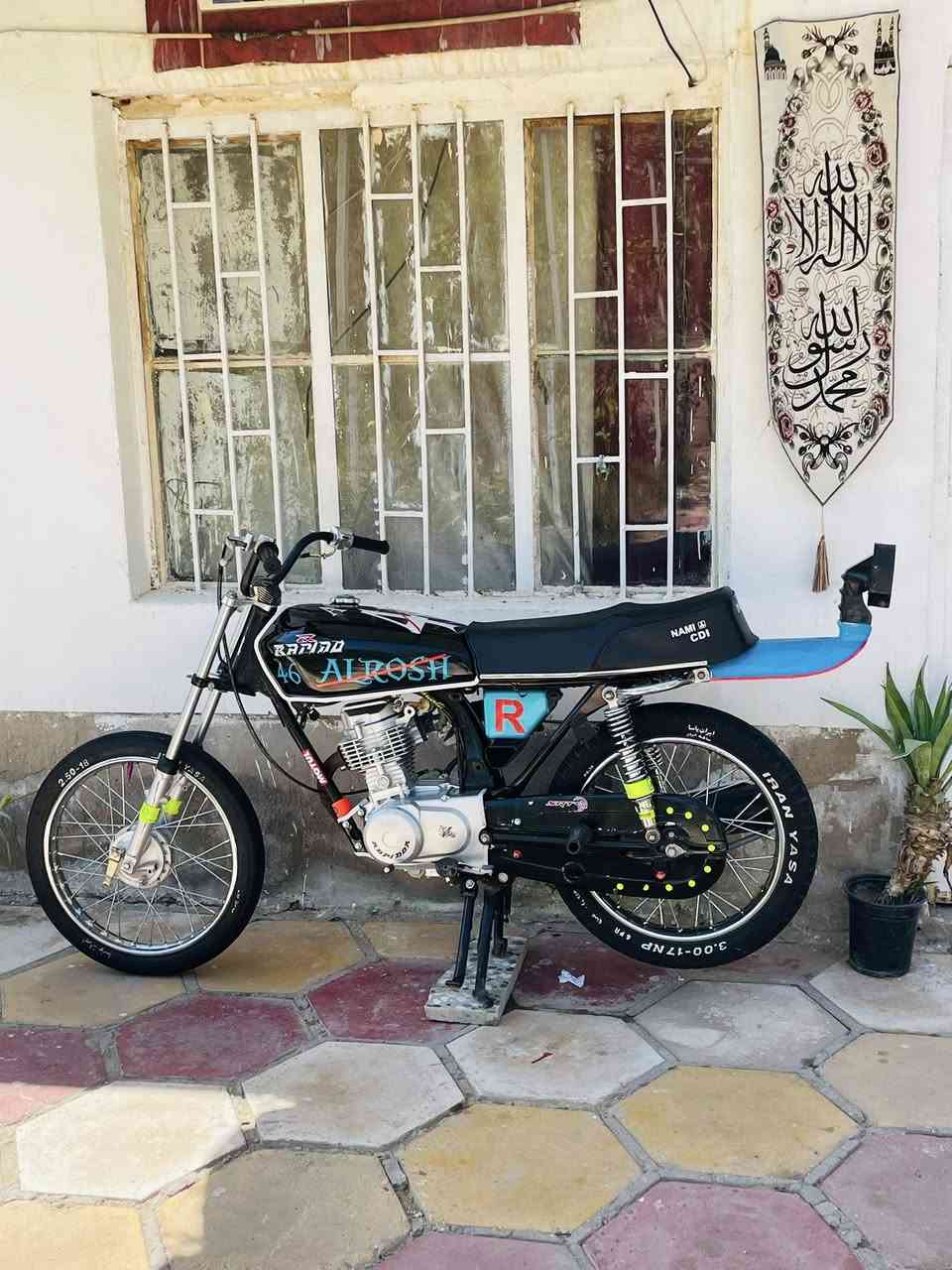 السلام عليكم للبيع او مراوس حسب القناعه
رابيدو اصلي  بعدهي ممفيلسه الدراجه مكفوله  

اذا بيها برغي تجاري تاخذه بلاش 

 شاصي شلامجه٢٣ اوراق 

مكاني حله طريق شريفه بنت الحسن 

سعرها٧٥٠ وبيها مجال  

للستفسار  اكثر هاذه رقمي ***********

@إشارة
