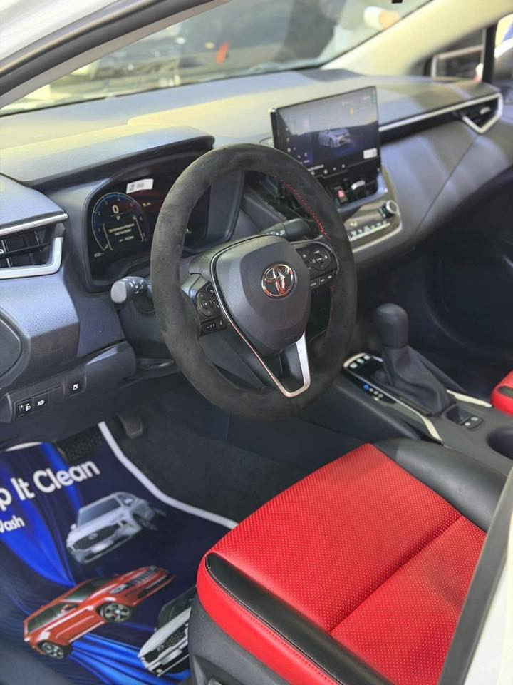 السلام عليكم
سعر ١٦٢ وبيها مجال 
عنوان بصره ***********
سياره كورلا هايبرد كفاله عامه موديل 2025 فول مواصفات كشنات لون احمر كهرباء ماشيه 17الف هزه جديده سياره رقمها بغداد مداور ثاني يوم حته تبديلة دهن توه مبدلها دينار ما تخسر عليها
