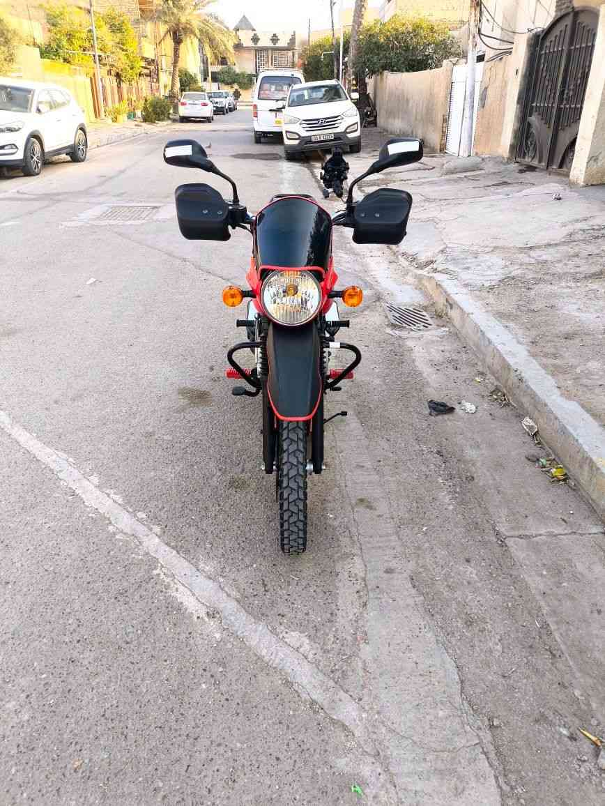 السلام عليكم دراجه بوكسر جبلي مديل 23 شهر11 دراجه جاهزه مابيه اي نقص محركه مكفول برغي ممفتوح بي استخدام شخصي مرقمه رقم بغداد الدولي تحويل ثاني يوم مكاني بغداد البياع رقمي للتواصل ***********
