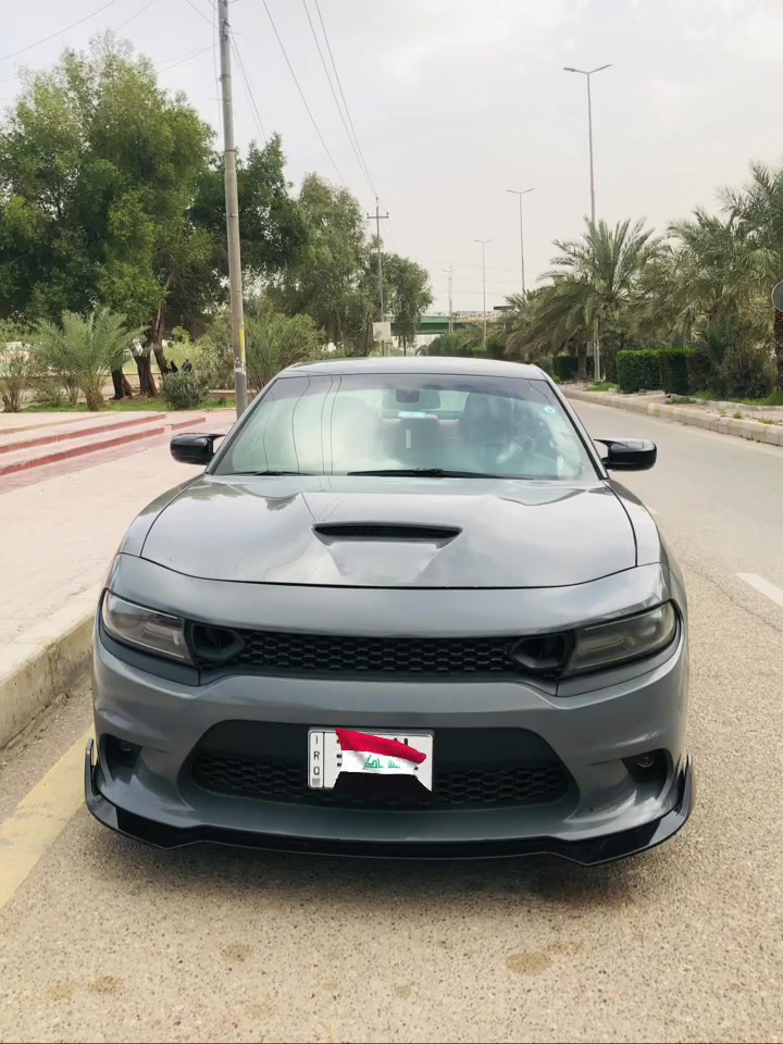 جارجر مديل ٢٠١٨ sxt السيارة نضيفة استخدام بيت مشاية 121الف ميل  السيارة حادثة بسيط بدون ايرباك
رقم بغداد بسمي عليها ادامة كاملة كير مكينة مكفولات
كل نقص ما بيها
مكان السيارة ميسان
***********
