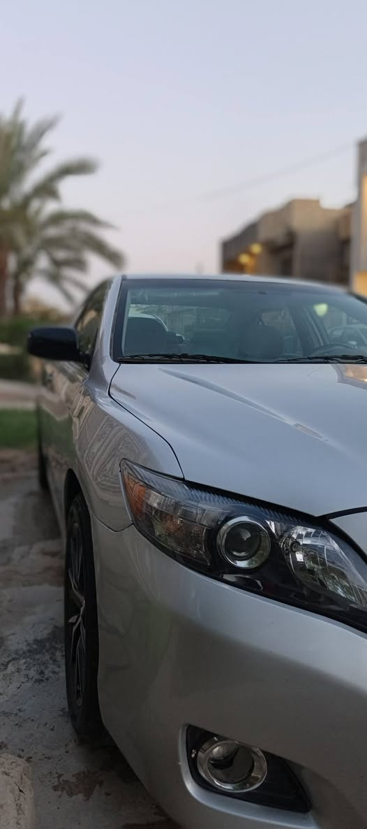 كامري 2007 بيع أو مراوس حسب القناعة سعر 105 بي مجال
كير ومحرك خير من الله 
تبريد ثلج 🥶 
تخم تاير جديد ويل حديث
رقم بغداد مشروع وطني مميز 4 أرقام 
شاشة+كامره مصبوغة حزام جماليه
***********
