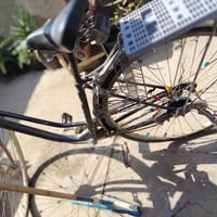 بايسكل بطه لون سمنتي ستنده+كاسحه جرار تاير امامي جديد ٢جوابه جديده بري...