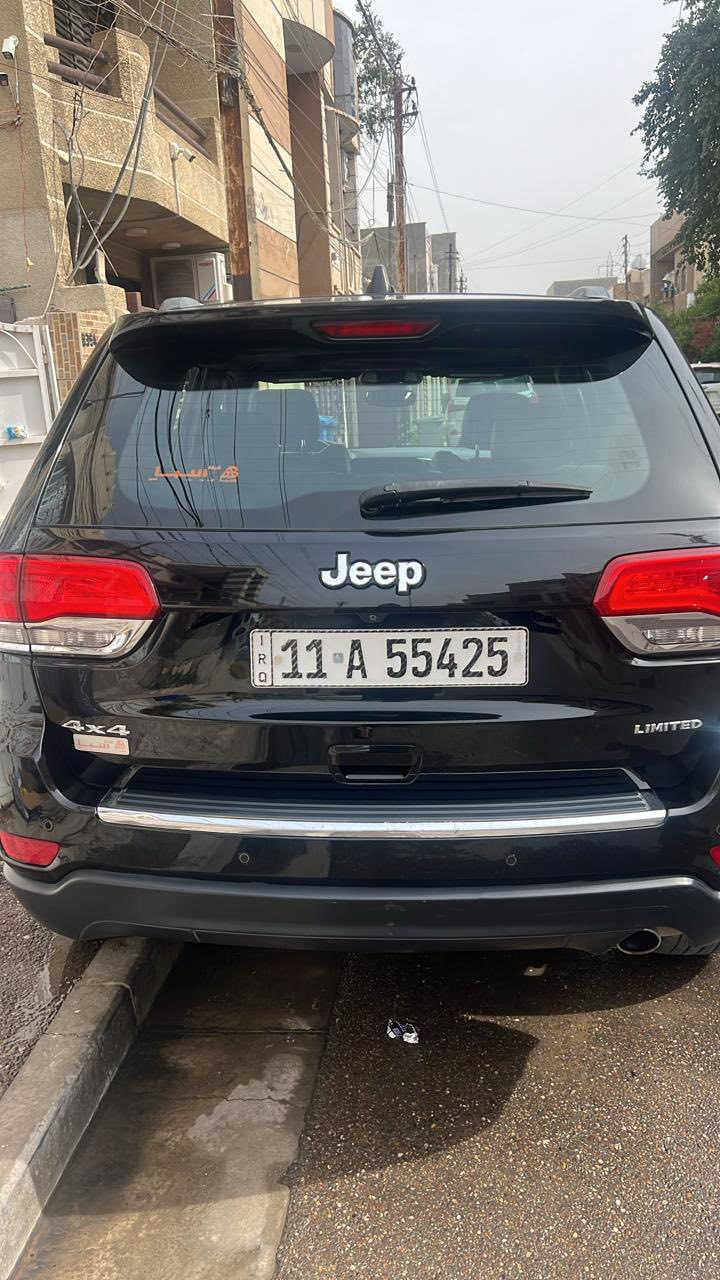 جيب 2018 لمتد فول واحد/واحد
كشنات جلد كهرباء
 تدفئة
شاشة كبيره
كشن السايق خزن
مكينه 3600
صندوك كهرباء
بصمة
تشغيل عن بعد
سيارة مال بيت استخدام شخصي
السعر 21 ونص وبيها مجال
متوفر وتساب 

‭0772 108 9825‬
