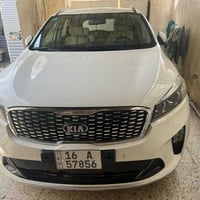 سورنتو ٢٠١٨ • ٧ راكب • مكفول صبغ وضرب