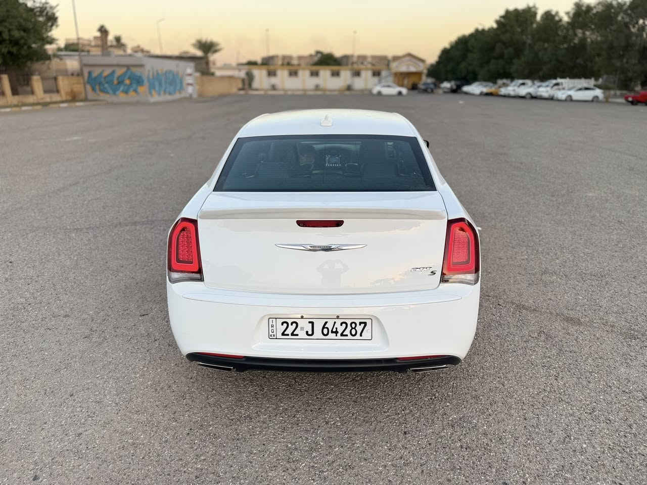 اوباما S موديل 2019 وارد امريكي بدون ضرر مكفوله و جديده جدآ 
ضرر مالته سرقه كشنات اماميه فقط 
بدون حادث او صبغ 
موصفات S 
بدون بنراما 
محرك 3.600 سته سلندر 
تحكم ستيرت و كير شفتات ب ستيرن 
كشنات جلد كهرباء فور ويل 
تدفئه كشنات 
شاشه كبيره و كامره ع بغ 
تشغيل عن بعد 
وسياره بدون اي نقص كامله و جديده ماشيه 87 الف ميل 
سنويه و رقم و هزه جديد 
مكاني بغداد حي الاعلام رقمي ***********
