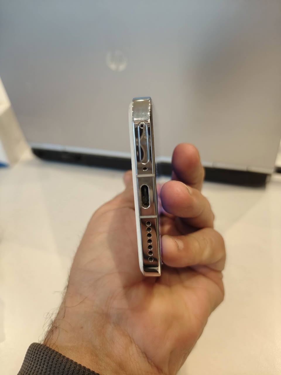 لبيع فقط استخدام اق السنه 14 عادي شرق اوصط كامل ملحقاته السعر 525 بي مجال بصيط بغداد الغزاليه*********** متواجد واتساب
