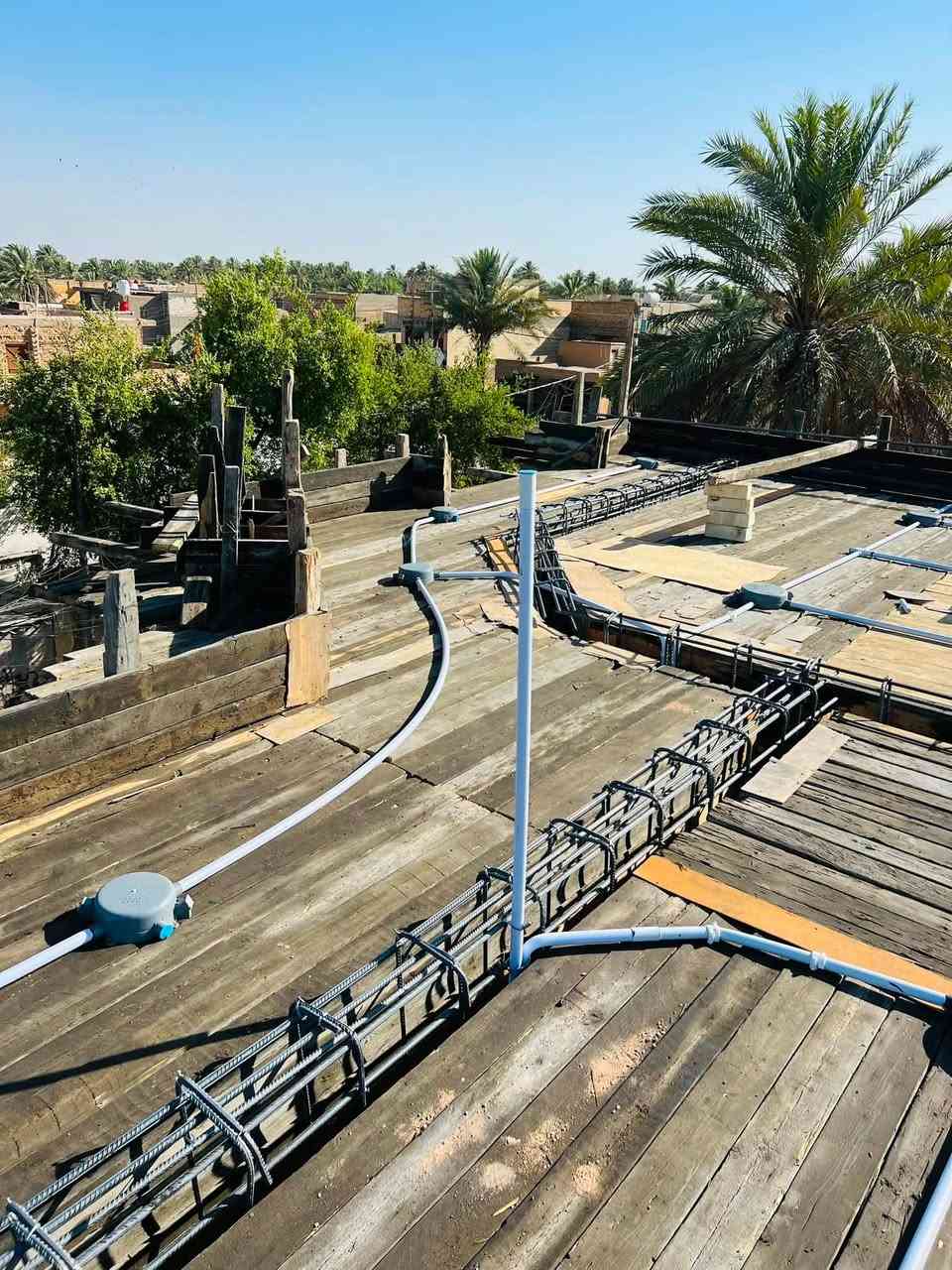 زبائننا تحجي عنا بمجال تأسيس الماء والكهرباء
جزء من عملنا في أحد المواقع تأسيس كهرباء وماء في قضاء المحاويل .
لتواصل معنا واتساب أو الاتصال مباشر
***********
