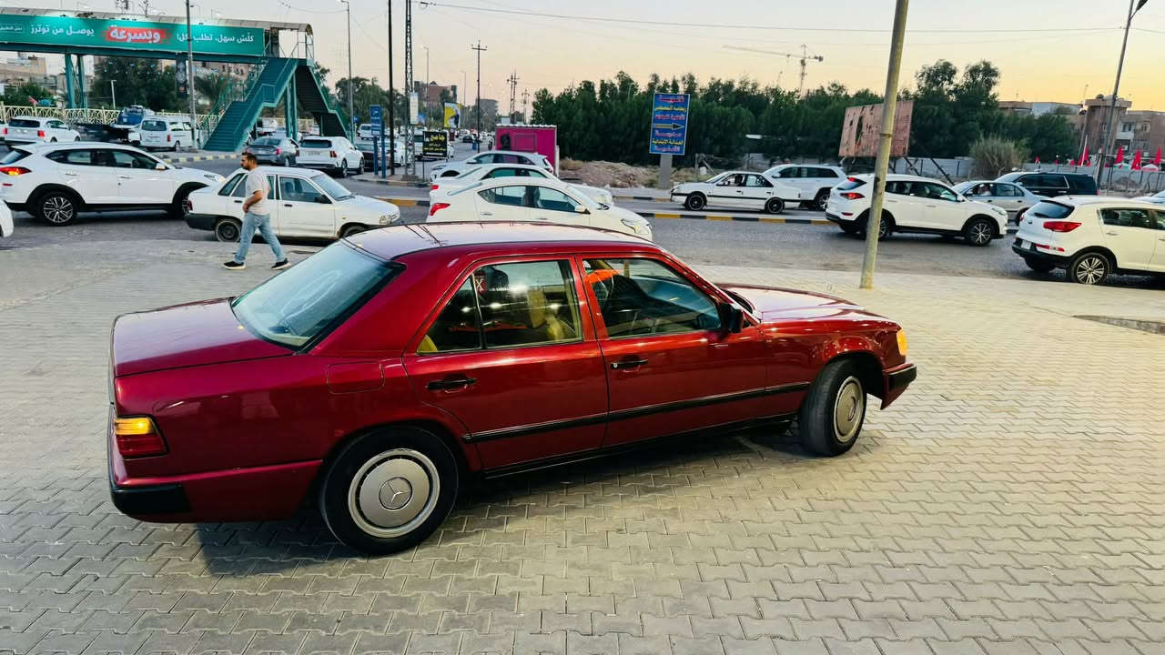 سلام عليكم للبيع
مديل ٨٩
مارسدس حجم ٢٣٠اوربي
كير عادي 
صبغ عام لجماليه 
مكفوله من ضربه 
رقم كربلاء بسمي
كير مكينه كفاله 
كهربائيات كلها شغاله
حداديه تخم تاير جديد
فتحه طكتين 
سياره معايزه برغي واحد 
مكان سياره بالنجف السعر ٦٢
رقم نكليزي 

***********
