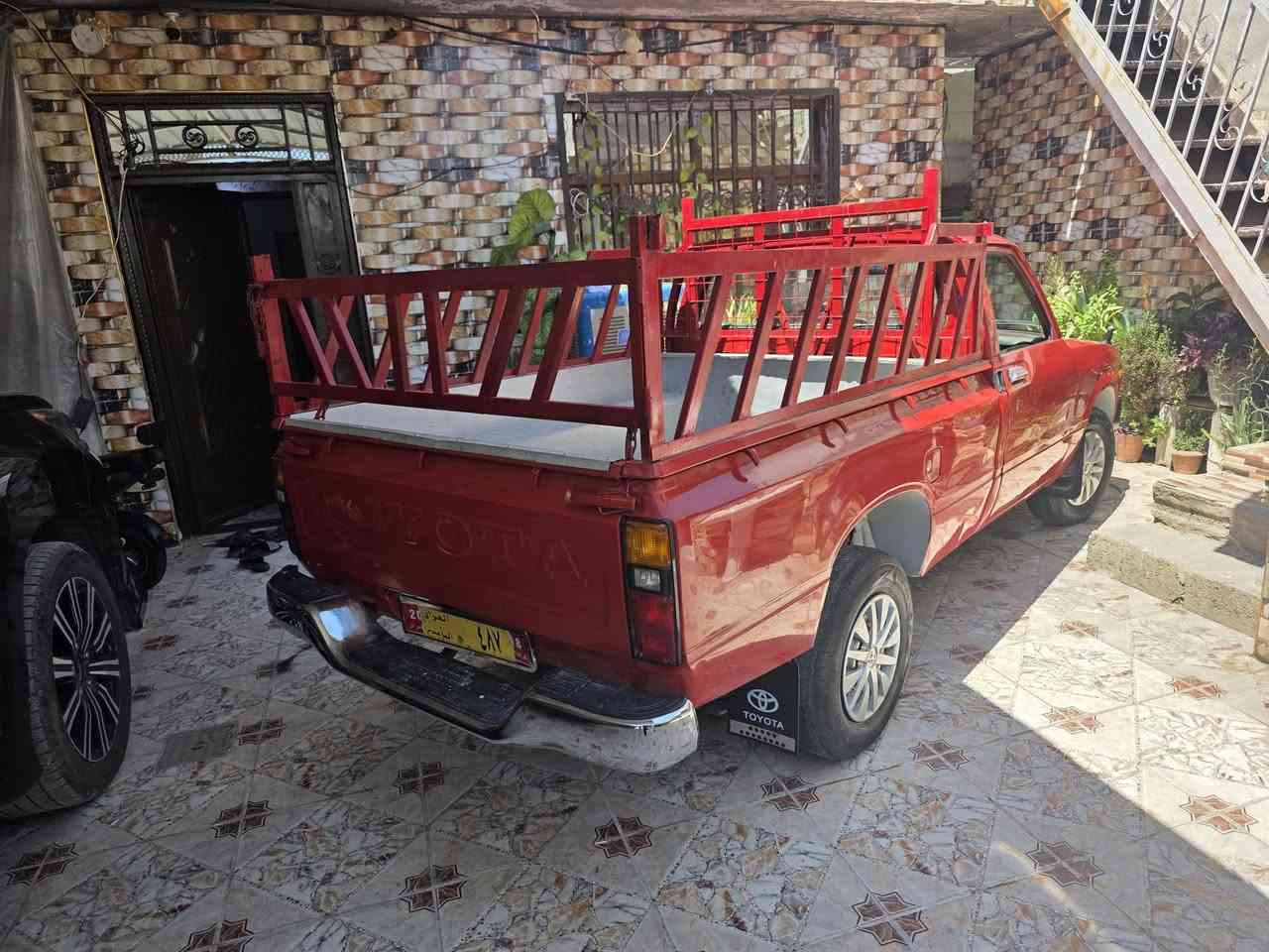 بیکاپ 1982سعر 35 وە رەقە گیر مکینە اکسل کول شر‌ ط تحویل او وکال بیطاق بنزین***********
