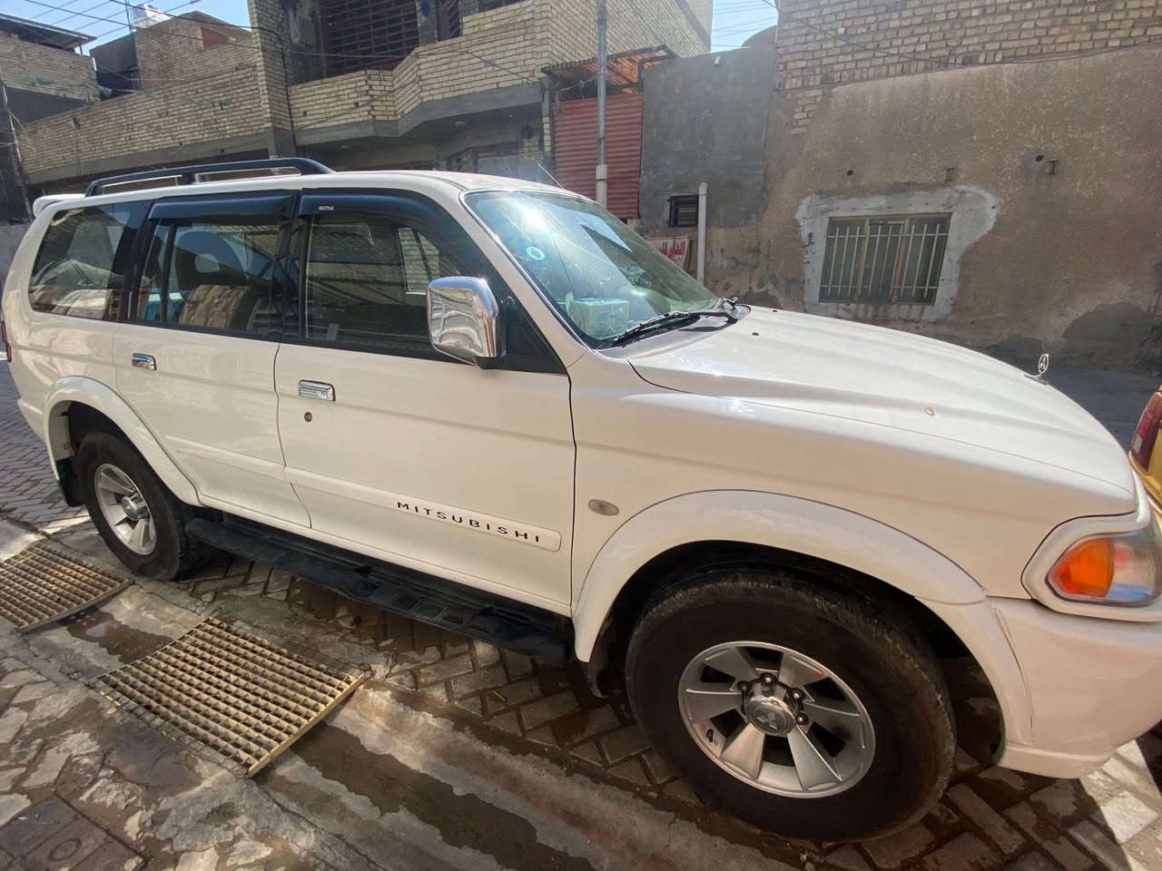 ميتسوبيشي ناتيفا. موديل :2008
محرك 6 سلندر حجم 3000cc

••

مواصفات السيارة (خليجي )

3000cc 6 محرك

كير اوتو اربع سرعات

فور ويل: ثقيل وخفيف

جام كهرباء

مري شفط

بوصله، عداد باتري,عداد دهن . شاشه .....

السياره كلها جاهزه وبدون نقص. واحلى من الصور.

فوريل ومحرك وكير واكسلات مكفول

غرفه السياره نضيفه ووكلشي بيها شغال ملاحظه: السياره بيها قطع صبغ فقط دعاميات 

علم تخم تاير مع سبير جديد أمركي ظمآن بي 3 سنوات باتري جديد مع منظومة غاز 6 لترا 

سياره ذب عليهه الف دينار 

السعر 120 بيهه مجال جدا 

مكاني بغداد ورقم سياره بغداد 
رقم تلفون ‭0773 496 0581‬
