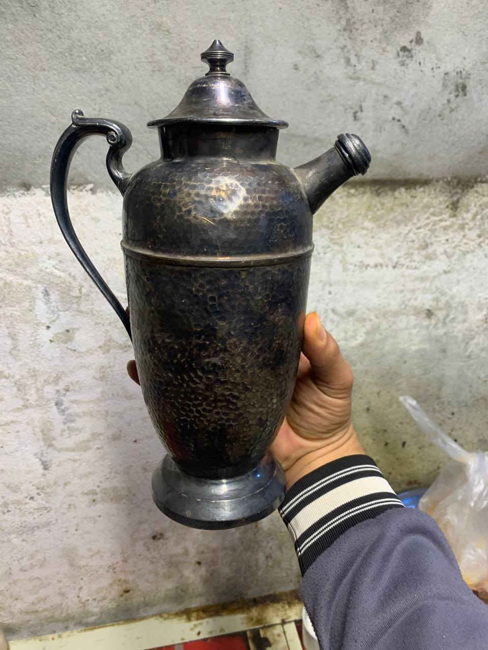 للبيع مقدمه فواكه وقوري ثنينهن طلاء فضه وثقيلات وزن الواحد كيلو وقديمات ومختومات لشراي يتفضل خاص


**إذا كنت صاحب هذا الإعلان وتريد حذفه لأي سبب، رجاءا أرسل رسالة إلى الدعم الفني**