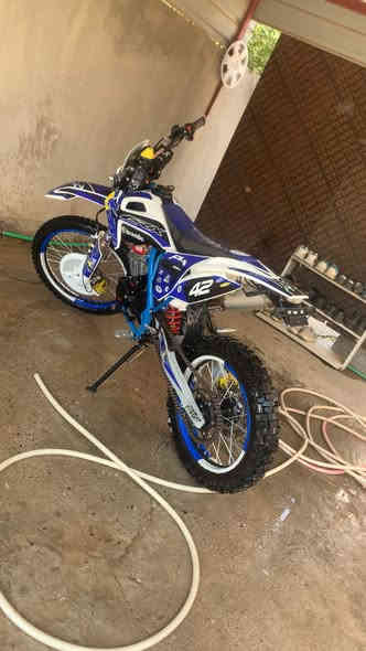 السلام عليكم موطور قفازCRXللبيع محرك350ccاربع ولفات موطور نشاط فول ادفع سعر عجبني ابيعك موطور خير من الله المكان جنوب الموصل قريه السفينه الشراي يجي خاص او يتصل ***********
