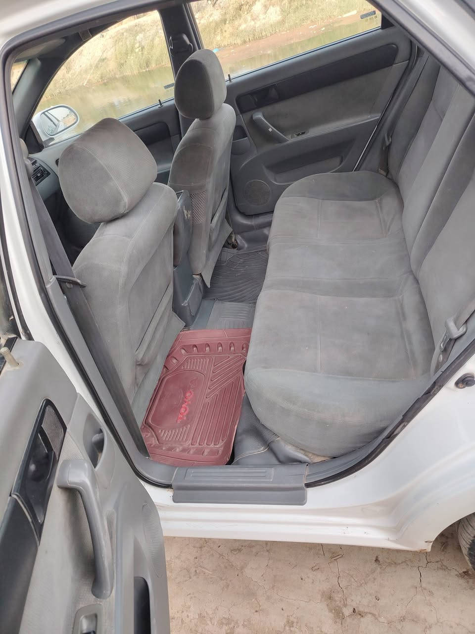 السلام عليكم 
اوبترا ٢٠١١ رقم قادسيه بسامينه مكينه كير مكفولات تبريد تدفئه شغال حداديه وره وكدام كله جديد بيه بس باب السايق بي صبغ. والباقي مكفول
السعر ٧٧ وبيه مجال
مكلف بلنشر رقم صاحب السياره ***********
العنوان الديوانيه الدغاره
