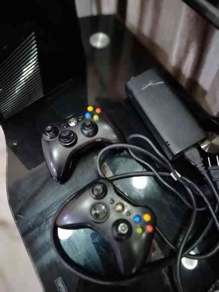 اكس بوكس 360 كامل ملحقات مع 3جويستك جهاز مابي اي خلل العاب حلوه بيس 21 فيفا 22 فيفا 19تاخذه وتتونس
مكان شط العرب الجزيرة قرب مستوصف الفيحاء
رقم*********** سعر 100 قابل للتفاوض.
