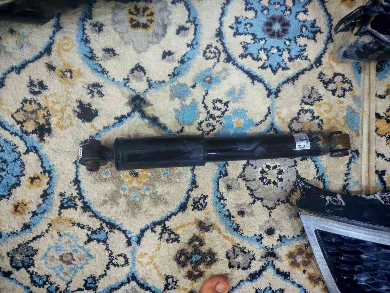 عندي ذني الغراض قيم واخذ موديل ٢٠١٢
***********
