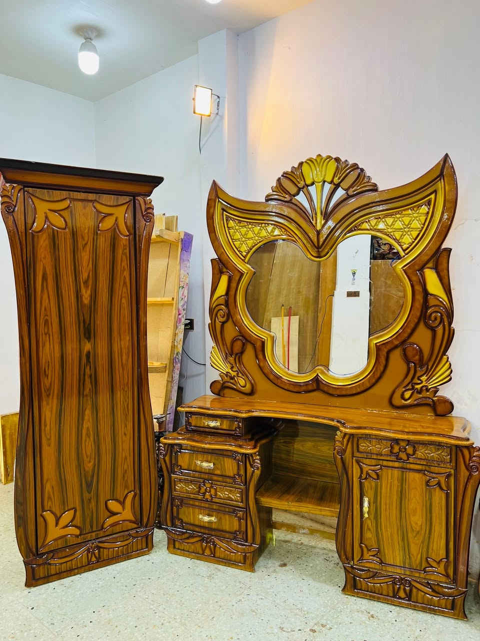 غرفه ام سته ملحق داخل وخارج صاج مستخدمه👑 
شي قليل سعر 750
بغداد مدينه الصدر
 اكو توصيل 🚚 
***********

