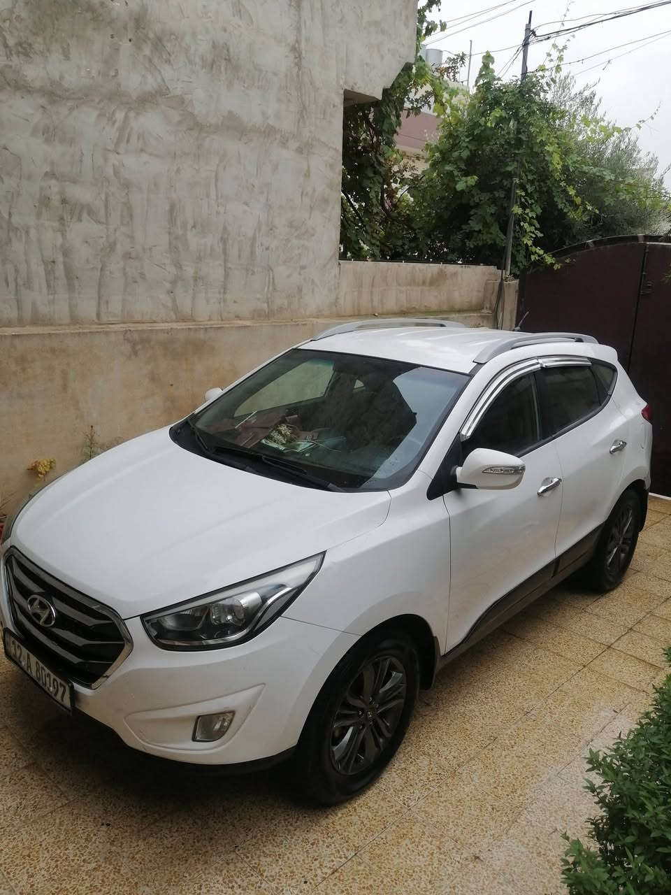 سيارة توسان 2014 رقم نينوى وألسنوية بأسمي ماشية 157 السعر 135 الأتصال *********** كورك ***********
