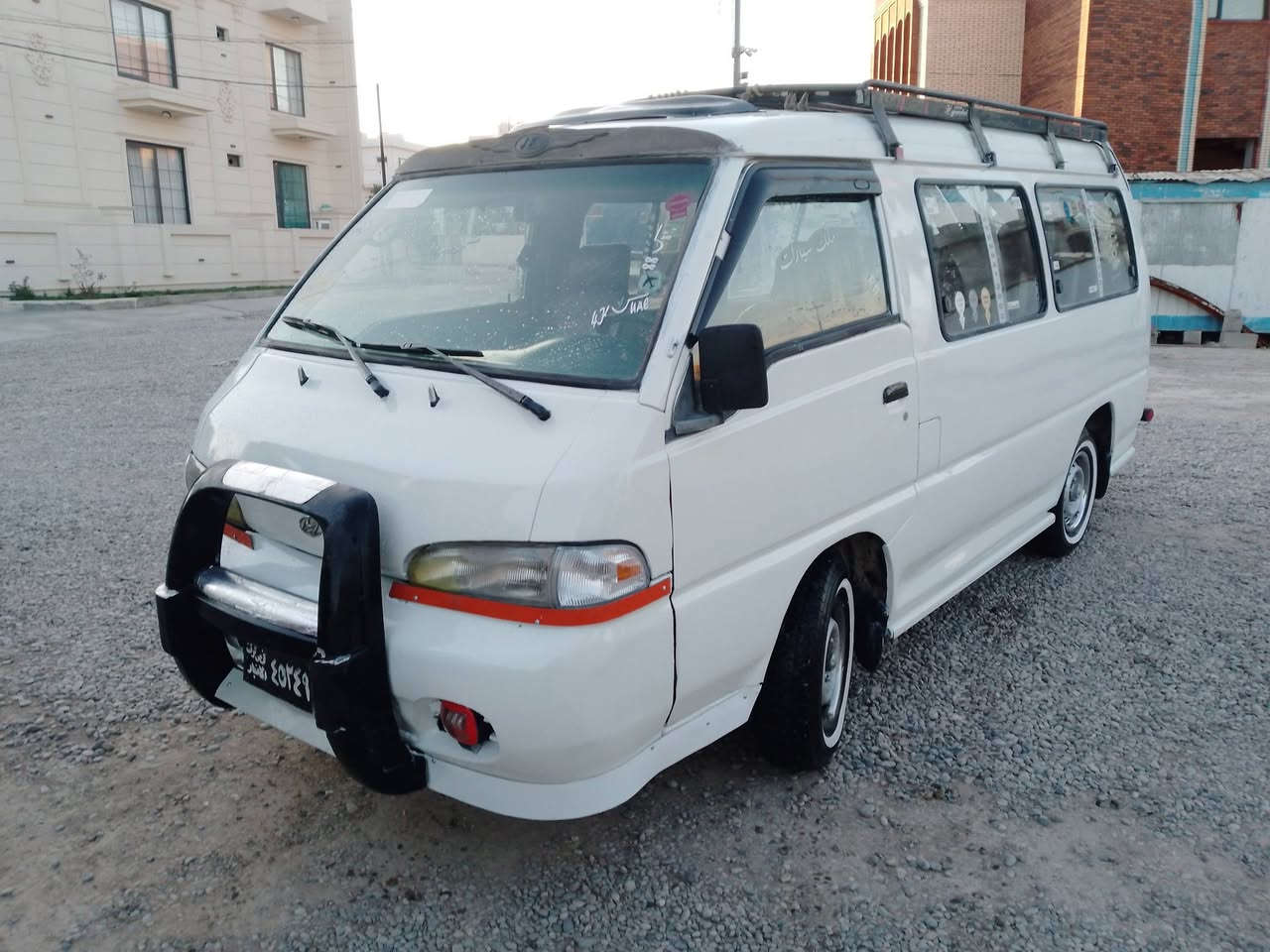 سلام عیکم هۆندا مۆدیل2002تەحویل ئارمی پلاستیکی سلیئمانی گیئڕو مەکینەی ئۆنجی لۆکی لەسەرە چوار تایەیی لۆکە به شەرتی گیئڕو مەکینە و ئەکسڵ ماڵی دۆستە فول جوانکارییە
***********
***********
