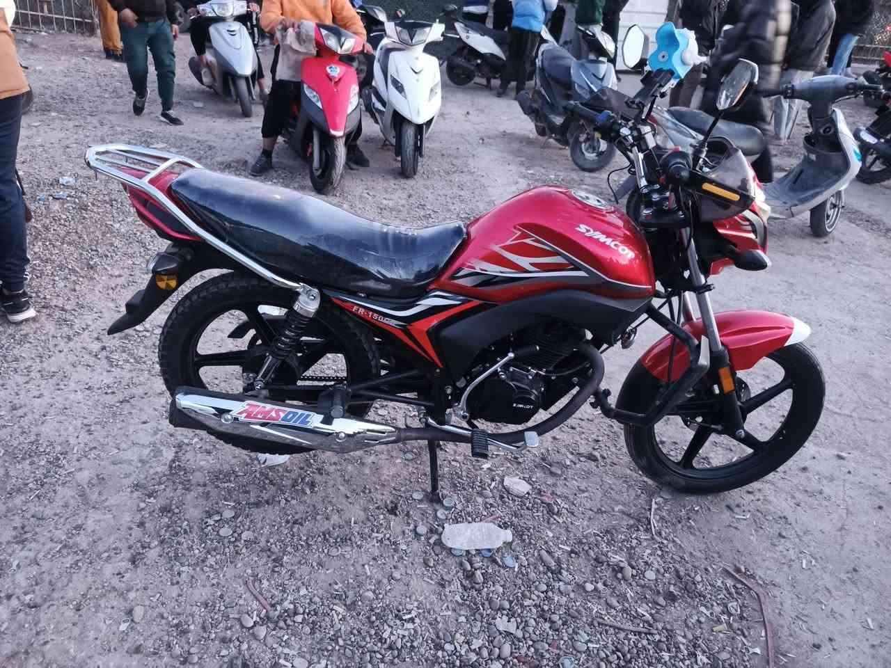 ملاحظة سلام عليكم مكلف بل نشر دراجه سيام ياباني كفاله عامه بعدها زير ( #مليون100
مكان بغداد الشعله ‏‪***********‬‏ دراجه مستعمله فقد شهر بعدها زيرو تفاصيل يم صاحب الرقم شراي هله بيك مو شراي لتعلق
