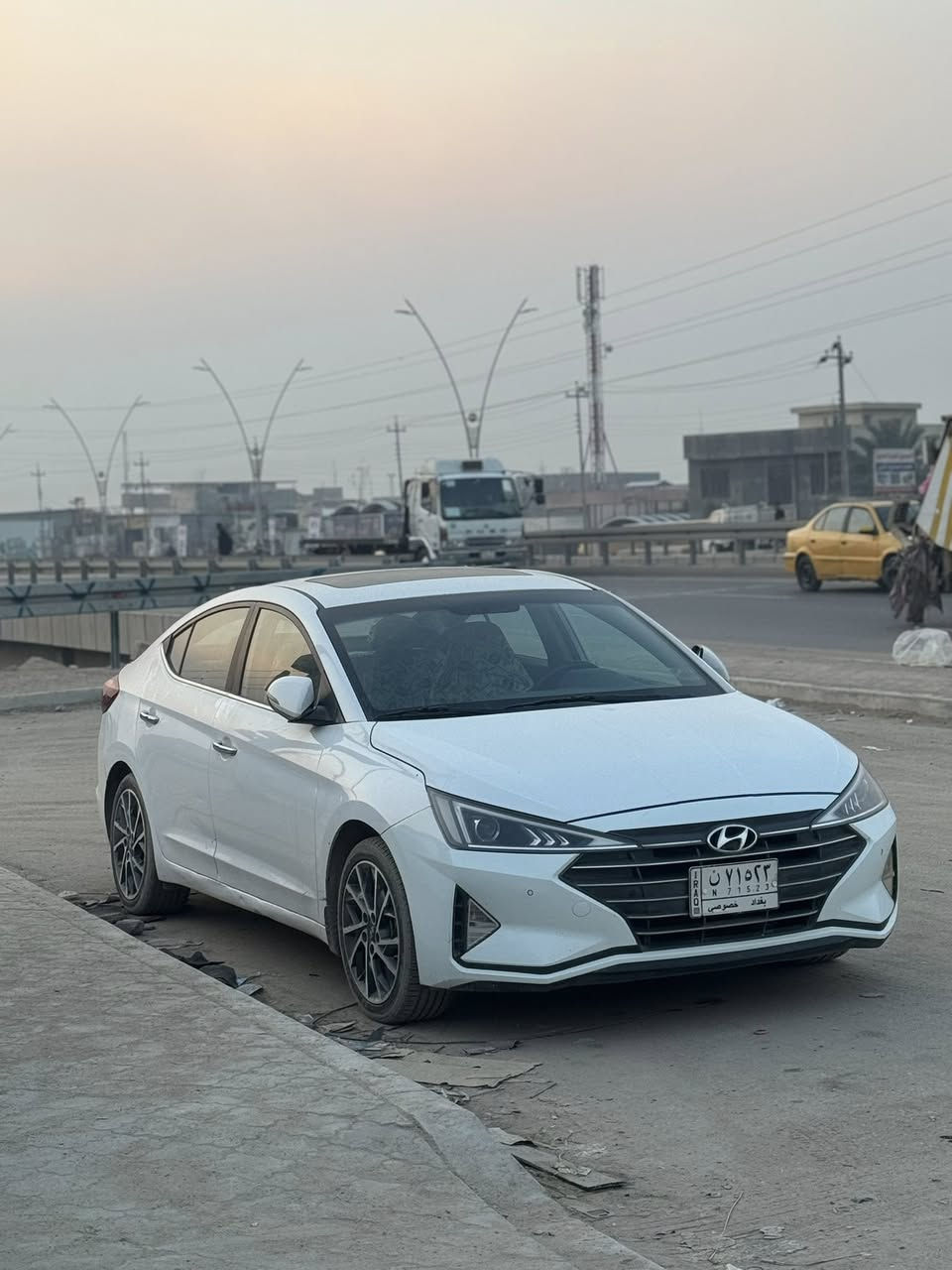 النترا للبيع 2020 خليجي فول بصمه فتحه مكينه 2.0 
سياره اقصاد استقاطع مباشر من راعيها موظف تخلص بسنه 2026/4
سياره بيها جاملغ خلفي  ورا سايق مكصوص وجنطه مبدله والحوض بي كص وباب خلف سايق مبدل 
وجاملغ خلفي صفحه الايمن بي صبغ وقمارة بيها صبغ من ورا صفحه جامه خلفيه وباب سايق بي ٤ اصابع صبغ ع طوله  
وباقي كله كفاله عامه بجم بيبان صفحه الايمنه 
سياره جاهزة من تخم تاير حداديه تبريد تدفئه
سياره بيع مستعجل رايدها 113 ومجالها كلش بسيط 
مكان سياره البصرة شط العرب الجزيرة
***********
