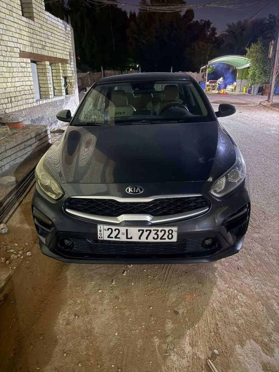 سلام عليكم (مكلف بالنشر)
فورتي2020
حادثها جهة السايق بابين +جاملغ خلفي
محرك 1600
السعر120$
مامتواجد على الفيس 
تواصل /***********
