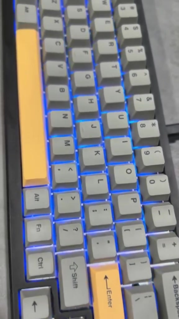 كيبورد ميكانيكي + وايرلس Fantech MAXFIT67 RGB 
جديد مستخدم اقل اسبوعين فقط
الجديد سعره 125 الف
ابيع اعلى سعر


**إذا كنت صاحب هذا الإعلان وتريد حذفه لأي سبب، رجاءا أرسل رسالة إلى الدعم الفني**