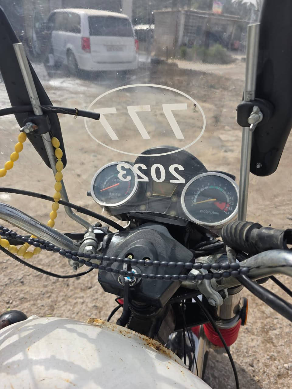 ستوته فحل موديل 22 حجم المكينه 200 مابيه نقص كلها كامله اوراق بس كرتونيه السعر مليون 950 وبيها مجال قليل بعقوبه تقاطع القدس رقم الهاتف ***********
