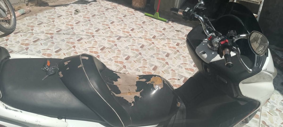 فورزه 80تشتغل ابيعلك كوم حديد مكاني بابل القاسم السعر450 وبيها مجال  *********** هاشمية, بابل
