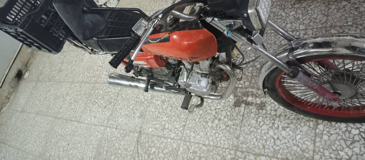 سلام عليكم دراجه للبيع مديل 2019اوراق سعره 400 دراجه جاهزه مجهزه خير من الله مكاني نجف ***********
