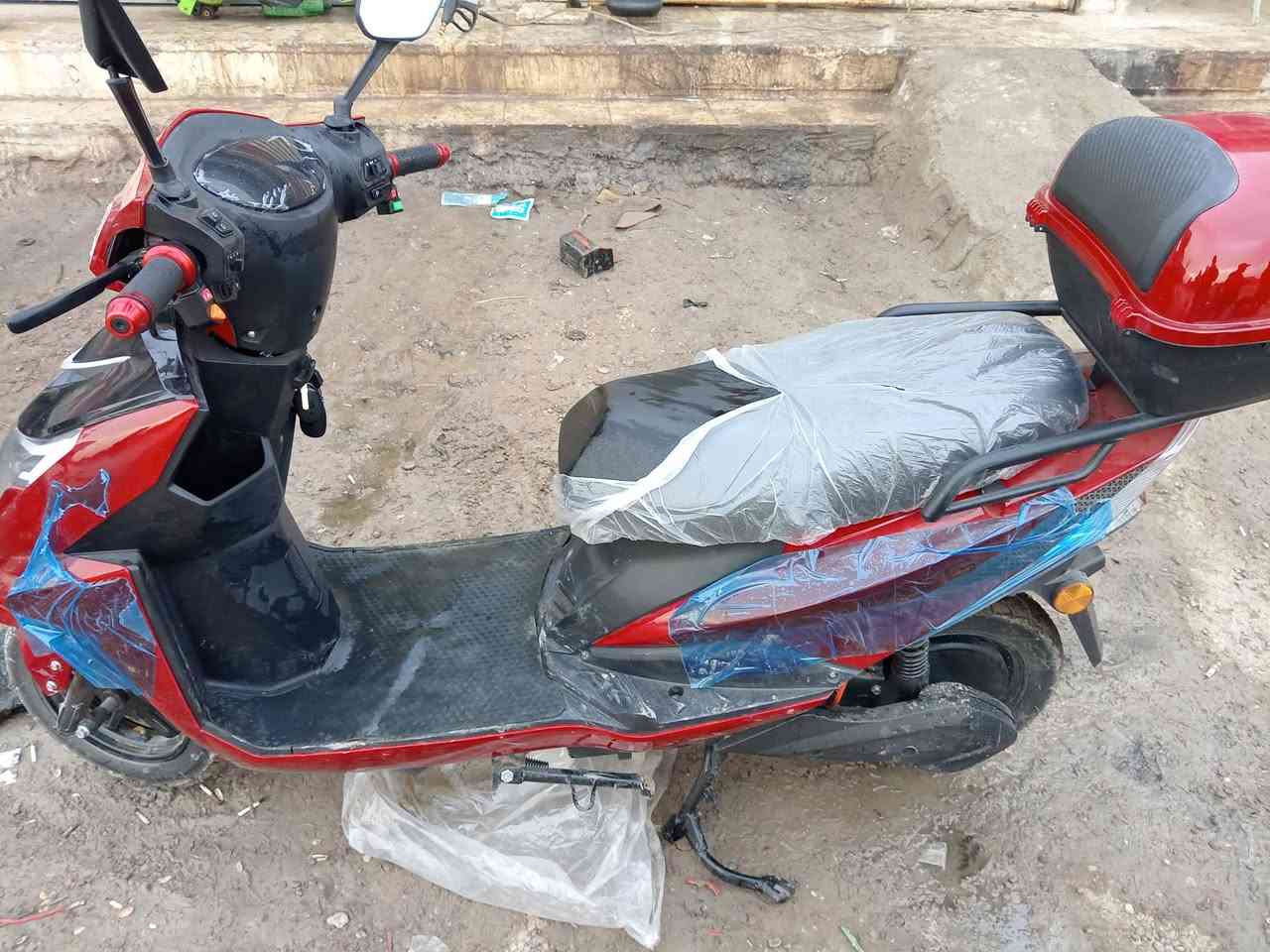 سلام عليكم دراجه شحن للبيع جديده صاله تلث ايام من نازله مكان سبع البور السعر خاص
رقمي *********** بي واتساب
