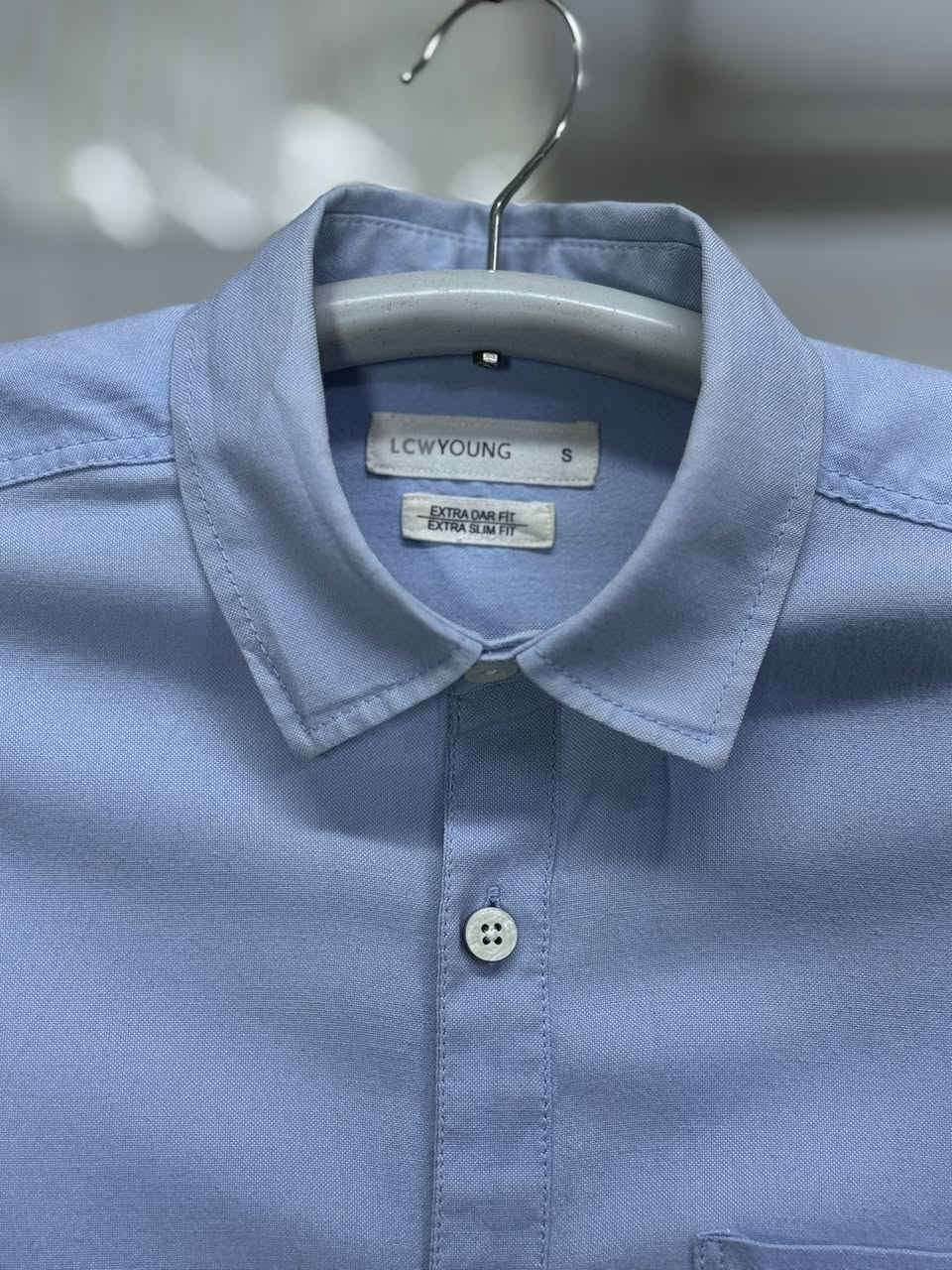 قميص (سوبر كريم)   
القياس  S
النظافه 💯/💯  

يوجد توصيل 🚚 (بغداد -محافظات )
☎️رقم الهاتف :***********

للحجز -دايركت
